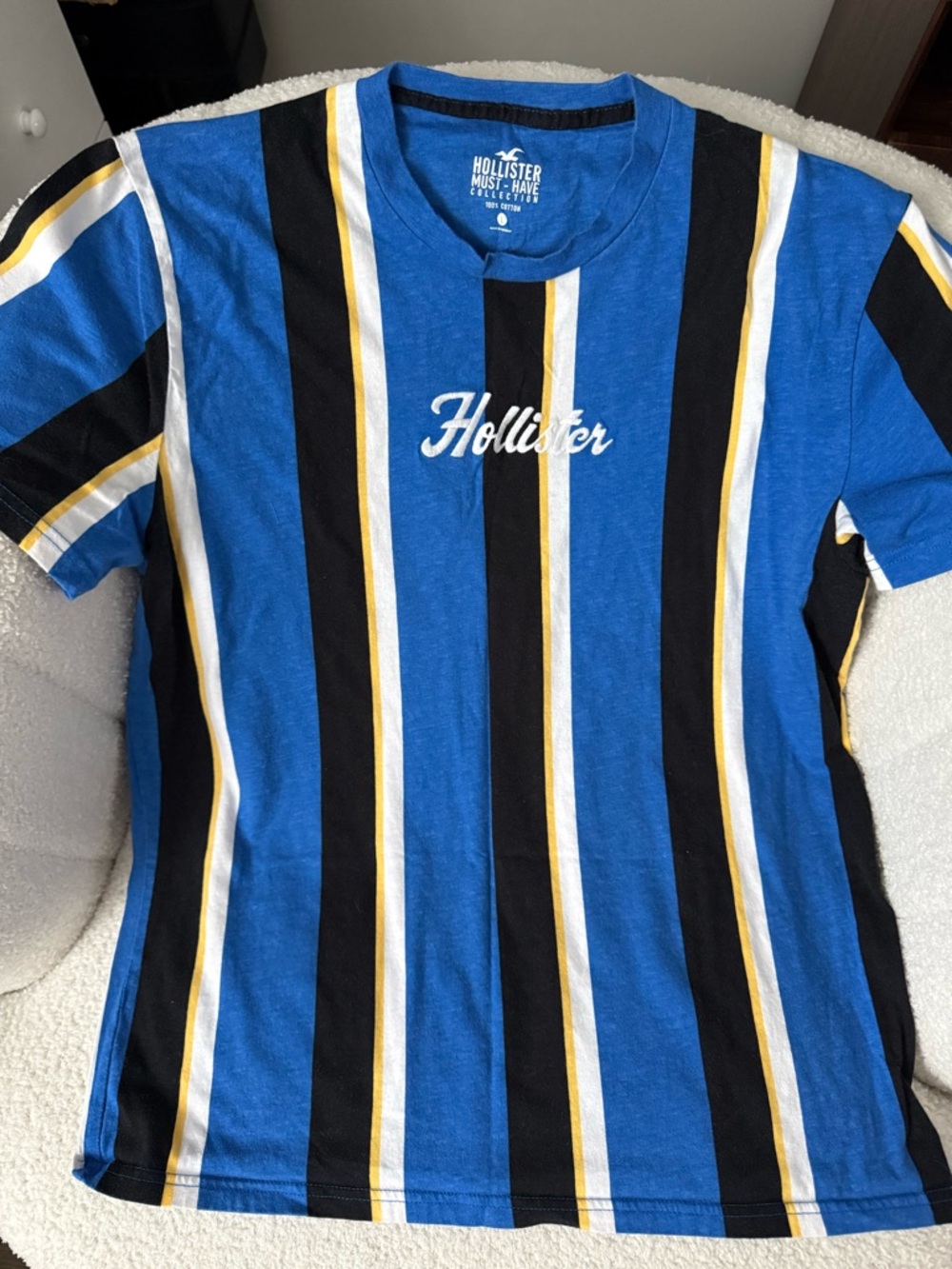 Hollister Blue Black White Yellow Striped Short Sleeve Tee